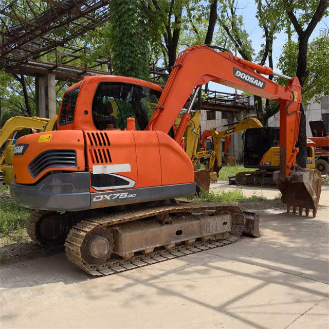 8 Ton Hazır Kullanılmış Kazı Makinesi İş için Ve Deneyimli Kullanılmış Kore İthalatı Doosan DX 75