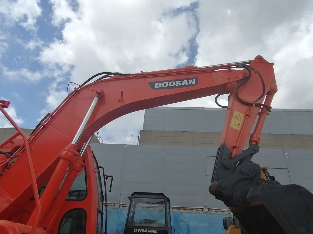 Çalışmaya hazır ve deneyimli Kore kullanılmış DH150W-7 kullanılmış kazıcı iyi durumda