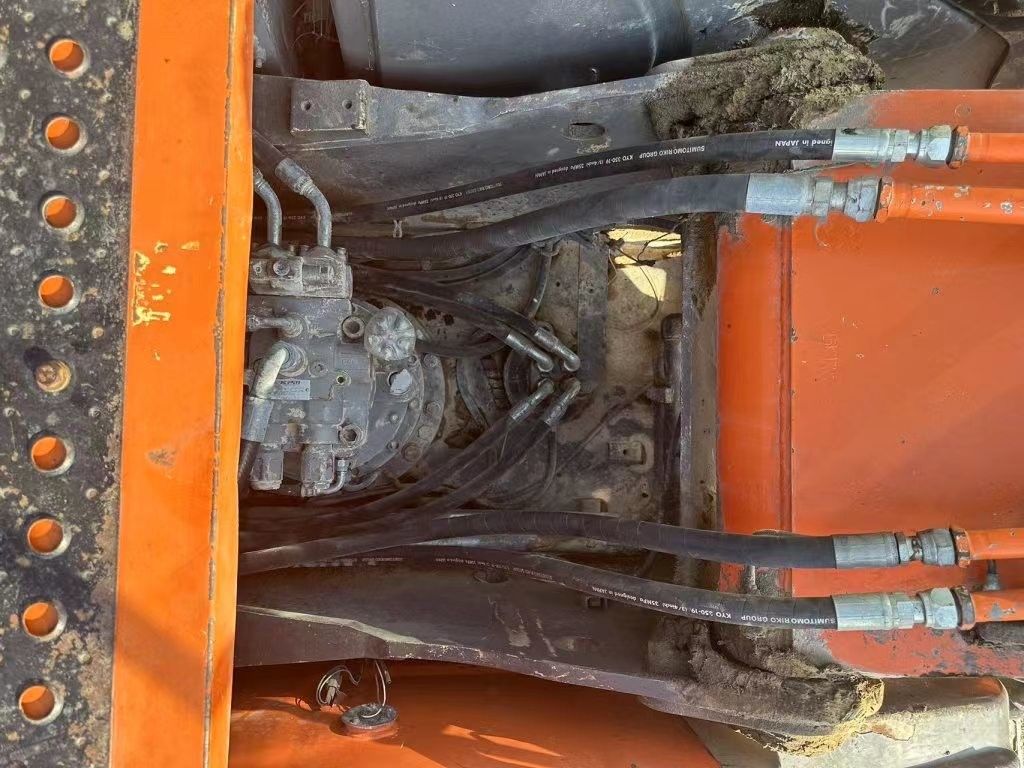 21 tonluk kullanılmış kazık makinesi iş için hazır ve deneyimli Kore ithalatı Hitachi 210-3 İyi durumda