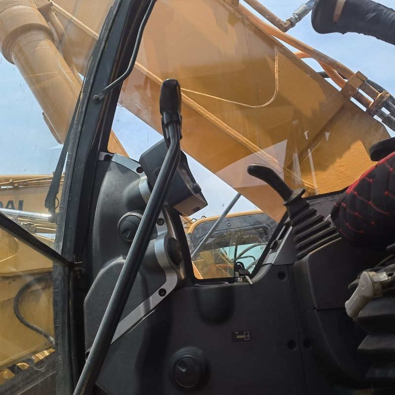 30 ton iş için hazır ve deneyimli Kore ithal Hyundai DH305LC-9