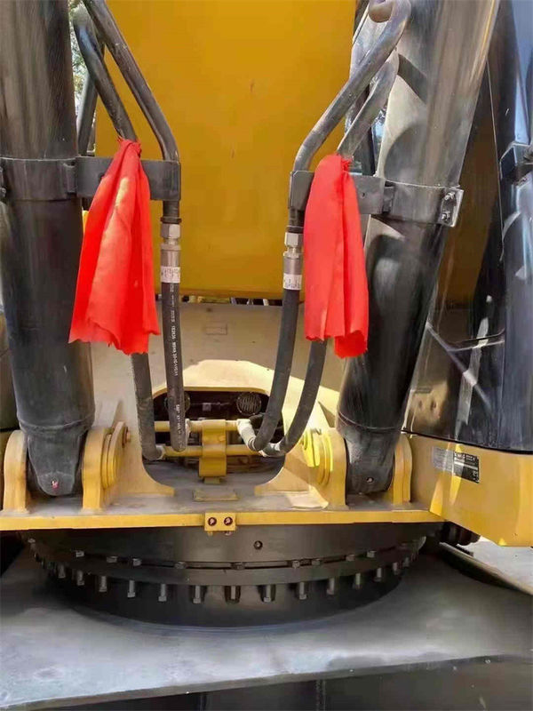 36 ton, neredeyse yeni, Japonya'dan ithal edilen, kullanılmış bir kabuklu kazık makinesi