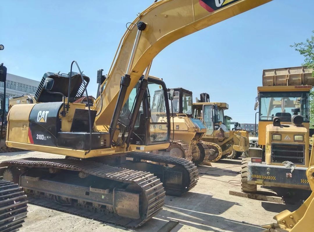 17.9 ton neredeyse yeni Japonya ithal sürünen kazma makinesi kullanılmış yenilenme CAT 318 D2L