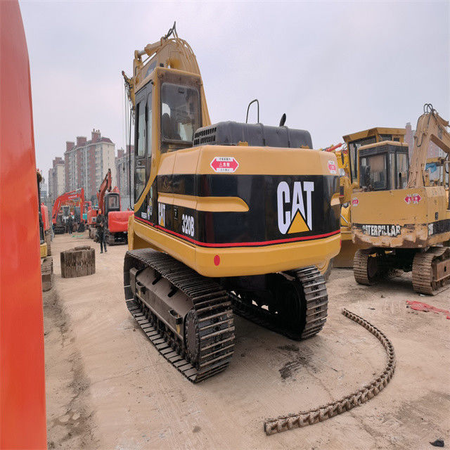 21 ton, çalışmaya hazır ve iyi durumda olan Japon Caterpillar 320 B kullanılmış.