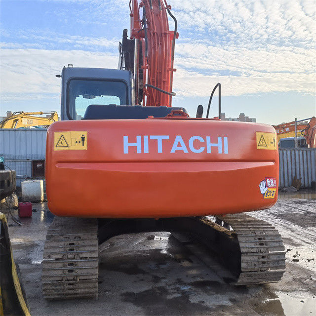 12.5 tonluk mini, işe hazır ve Japon Hitachi ZX 120'yi iyi durumda getirmiş.