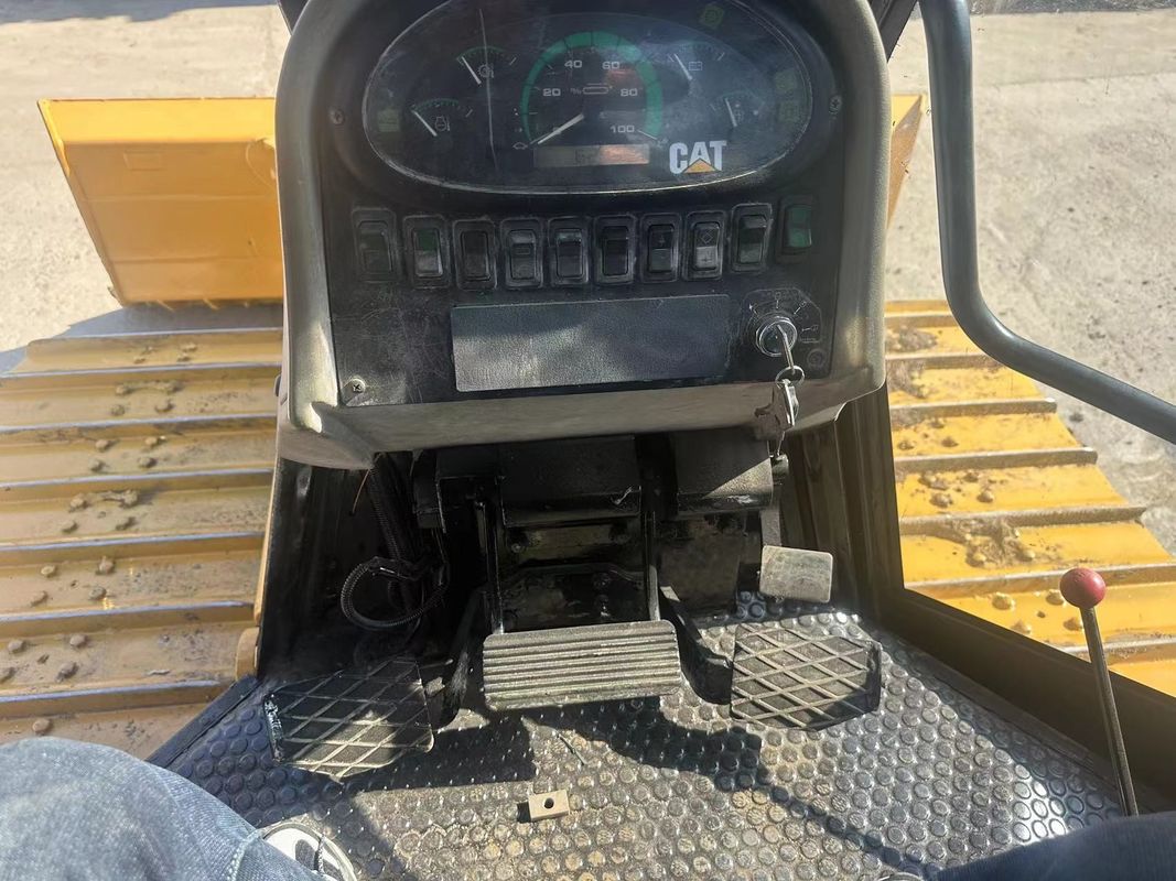 Cat Caterpillar D5k Lgp Cat D5k Dozer Ön Kılıç Genişliği 4.262m Dozer İkinci El