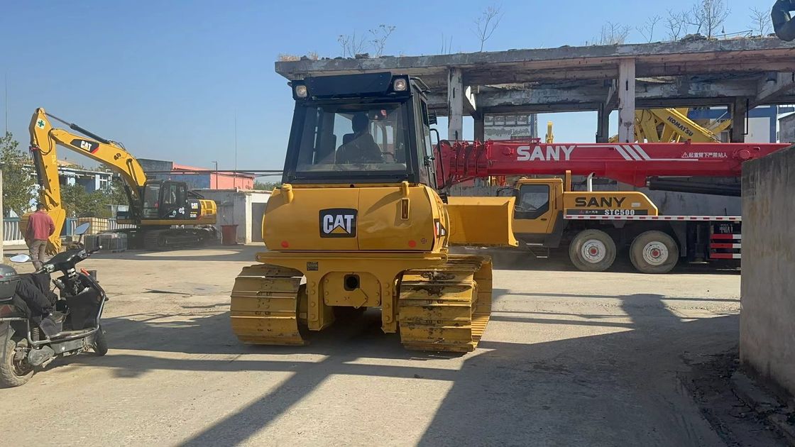 Cat Caterpillar D5k Lgp Cat D5k Dozer Ön Kılıç Genişliği 4.262m Dozer İkinci El