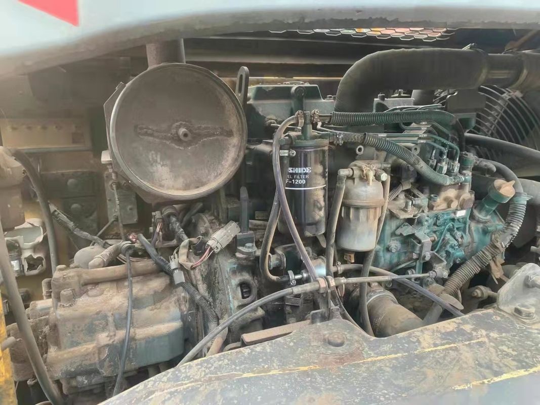 İsveç yüksek kaliteli Volvo EC80D sürünen kazma makinesini ithal etti.