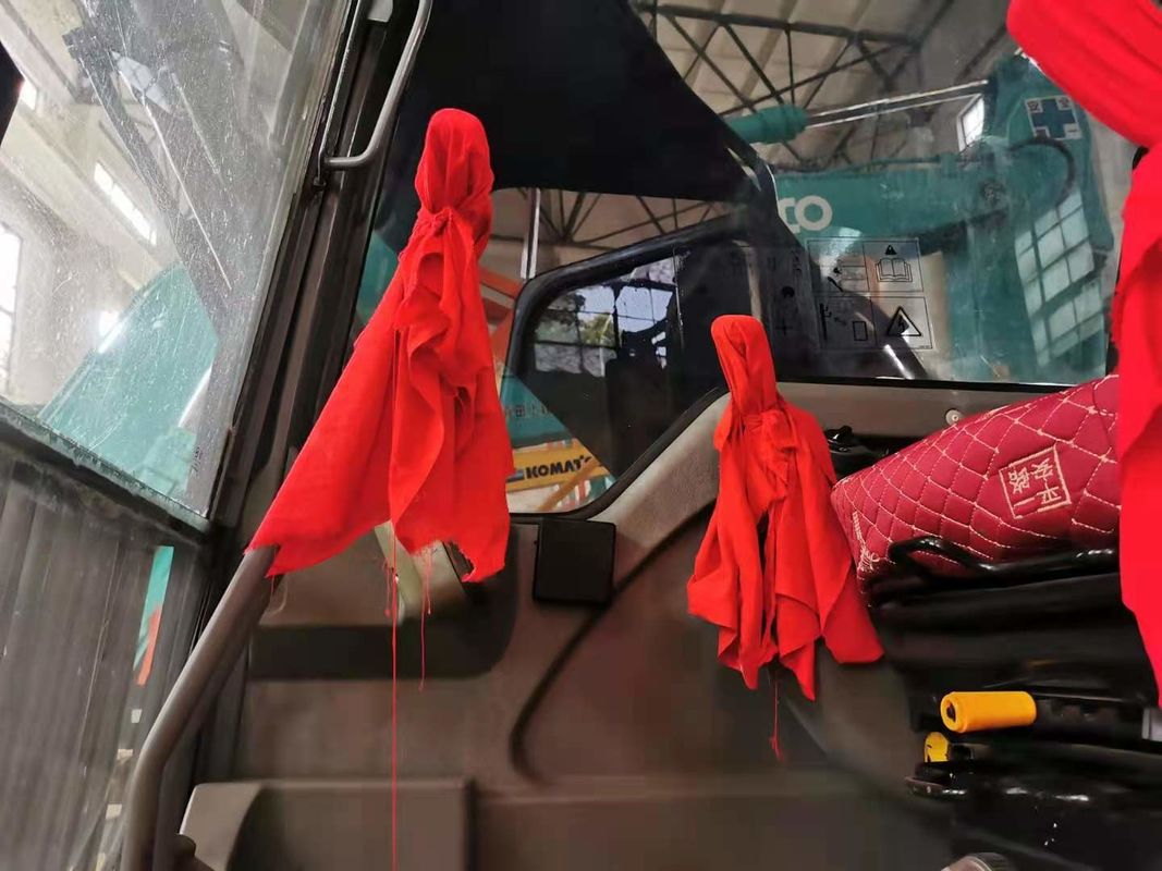 İsveç yüksek kaliteli Volvo EC200DL sürünen kazma makinesini ithal etti neredeyse yeni %100 hazır