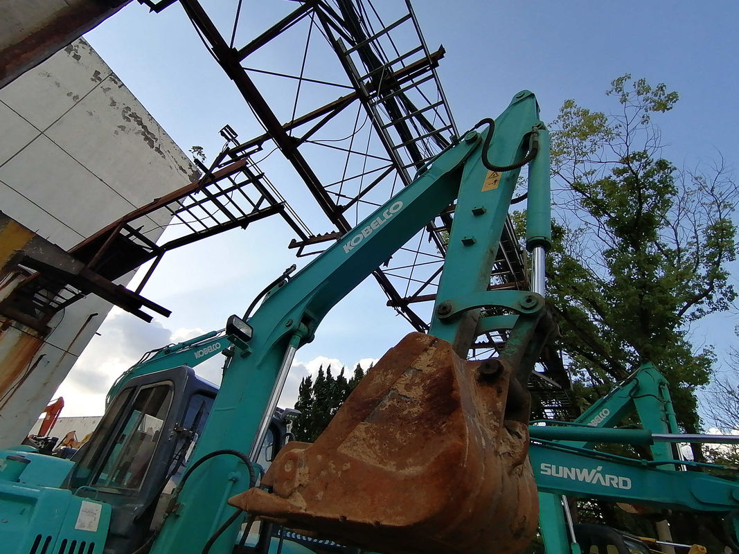 30.5kN KOBELCO SK60-C Kazı Makinesi Ağırlığı 5.95t Motor gücü 42.4kW