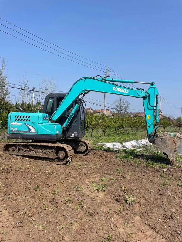 Kullanılmış mini kazık makinesi KOBELCO SK75-8 Kazık makinesi Kullanılmış motor gücü 42kW