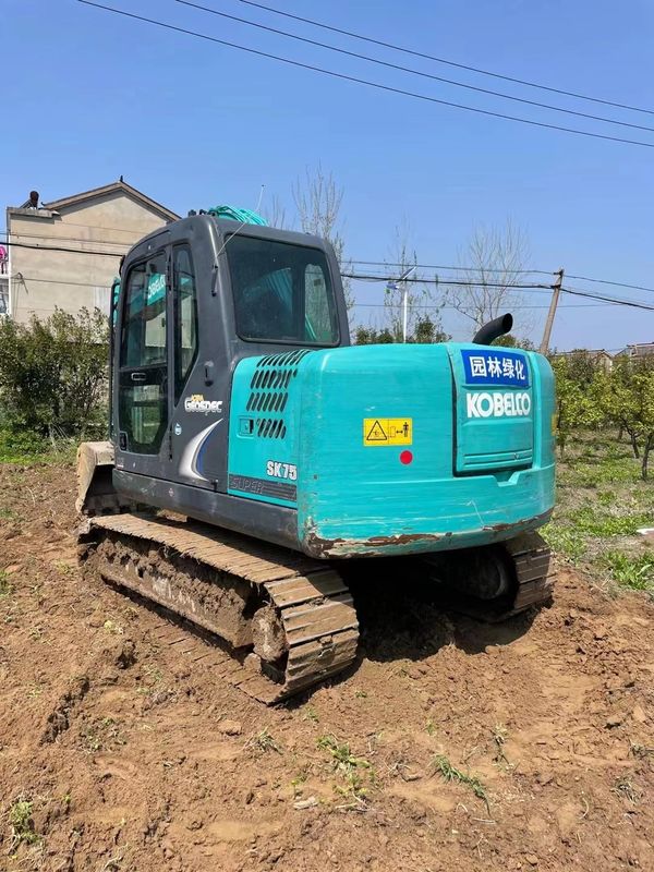 Kullanılmış mini kazık makinesi KOBELCO SK75-8 Kazık makinesi Kullanılmış motor gücü 42kW