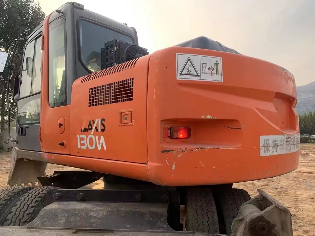 14 ton Japonya % 90 yeni Hitachi ZX 130W Alınan Tekerlekli kazık makinesi yüksek kaliteli ve en iyi performanslı satılıyor