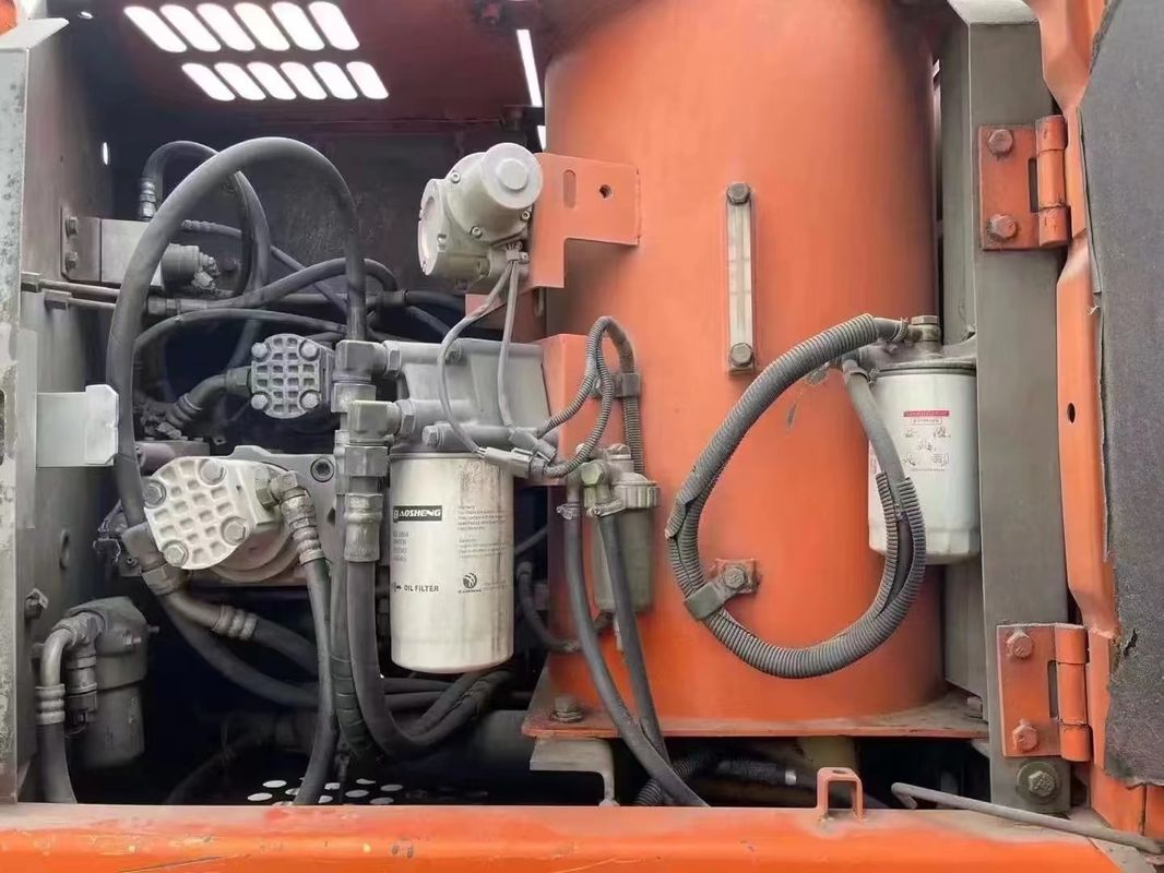 14 ton Japonya % 90 yeni Hitachi ZX 130W Alınan Tekerlekli kazık makinesi yüksek kaliteli ve en iyi performanslı satılıyor