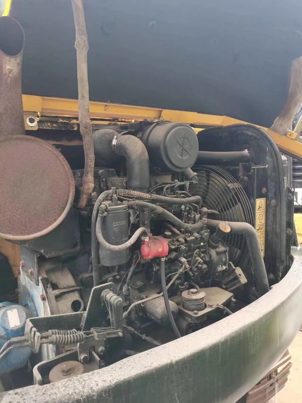 Kullanılmış Hyundai R60 Kovası Kapasitesi Max. 0.18 M3 5.6m Nakliye uzunluğu