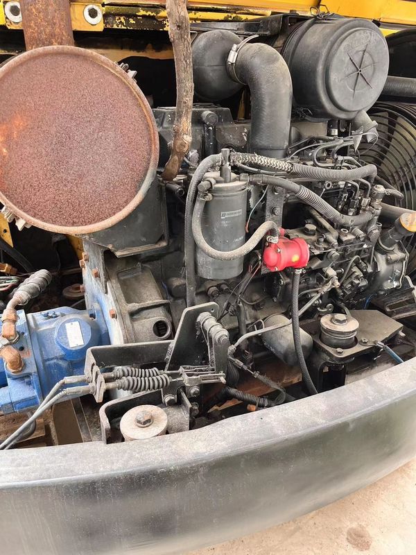 Kullanılmış Hyundai R60 Kovası Kapasitesi Max. 0.18 M3 5.6m Nakliye uzunluğu