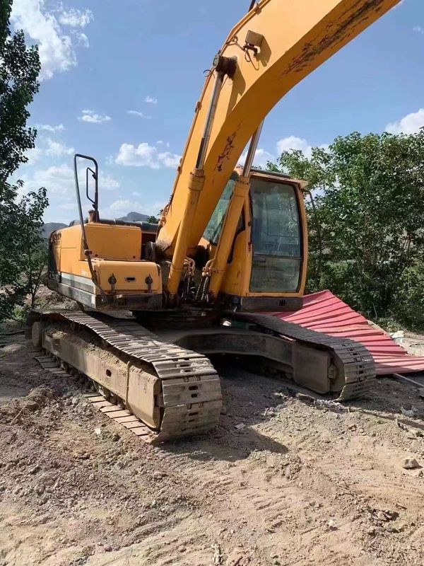 2000 rpm kullanılmış Hyundai R215 iş için hazır ve Kore'den iyi durumda ithal edilmiş.
