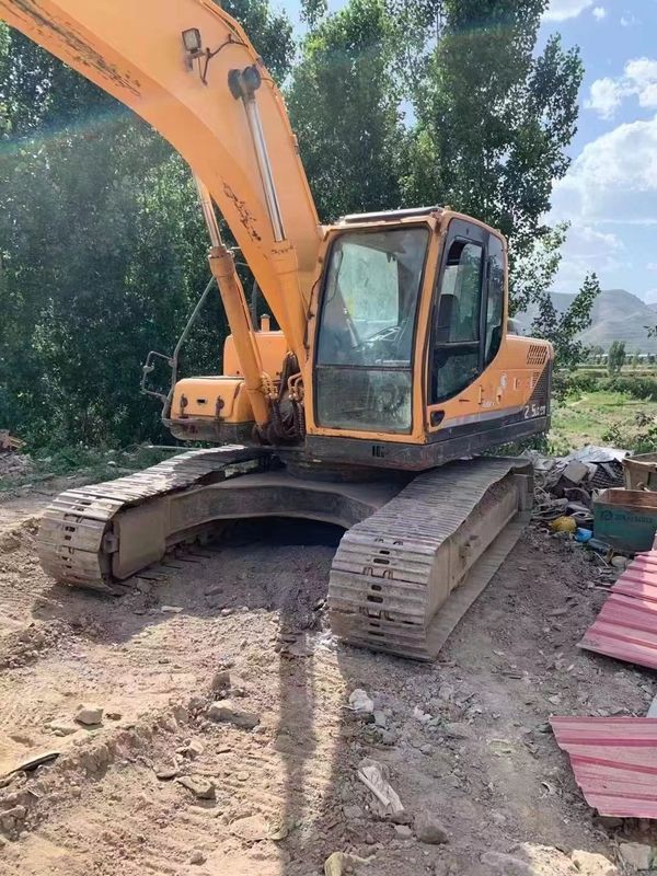 2000 rpm kullanılmış Hyundai R215 iş için hazır ve Kore'den iyi durumda ithal edilmiş.