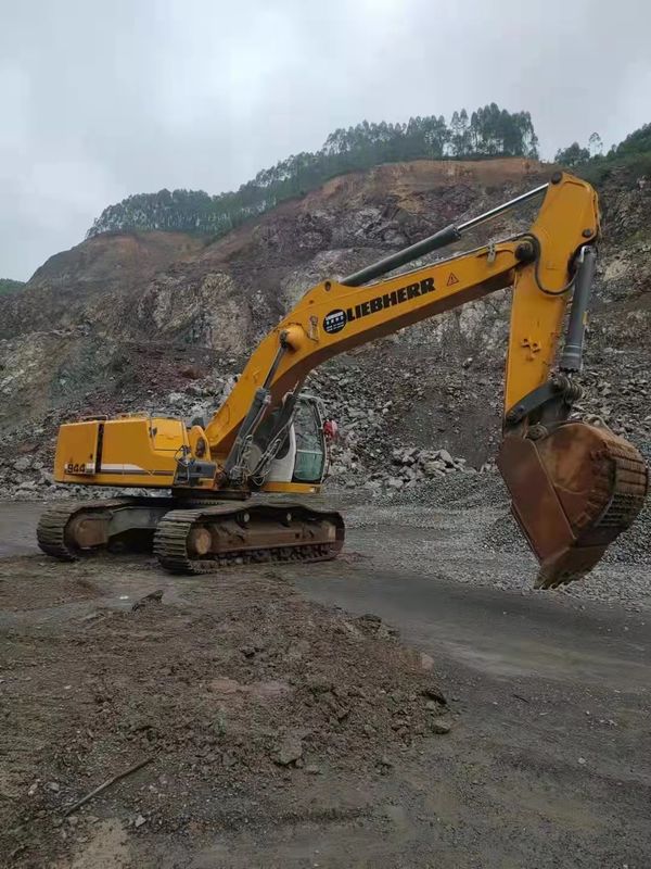 Kullanılmış Liebherr R944 iş için hazır ve iyi durumda Alman ithal deneyimli.
