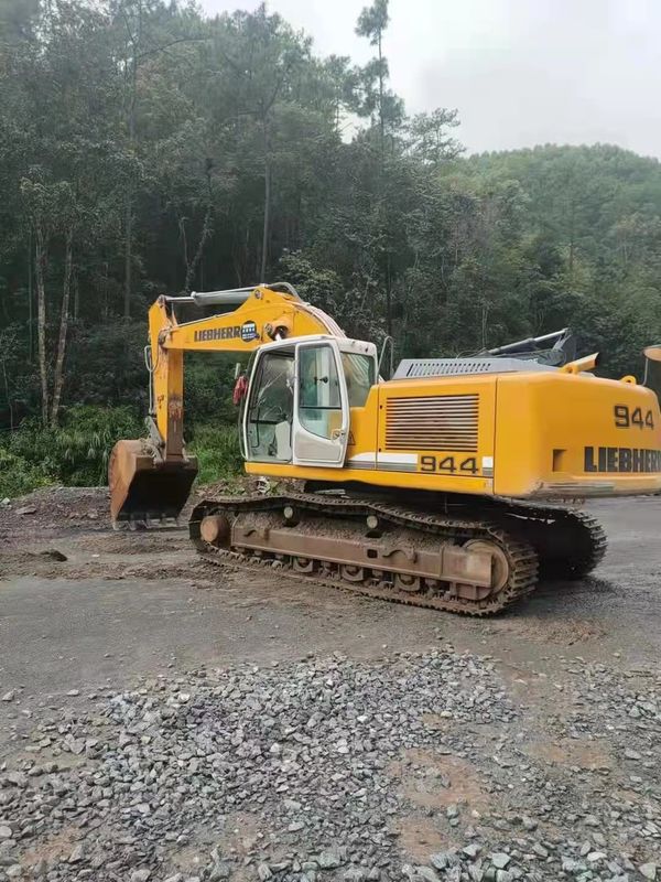 Kullanılmış Liebherr R944 iş için hazır ve iyi durumda Alman ithal deneyimli.