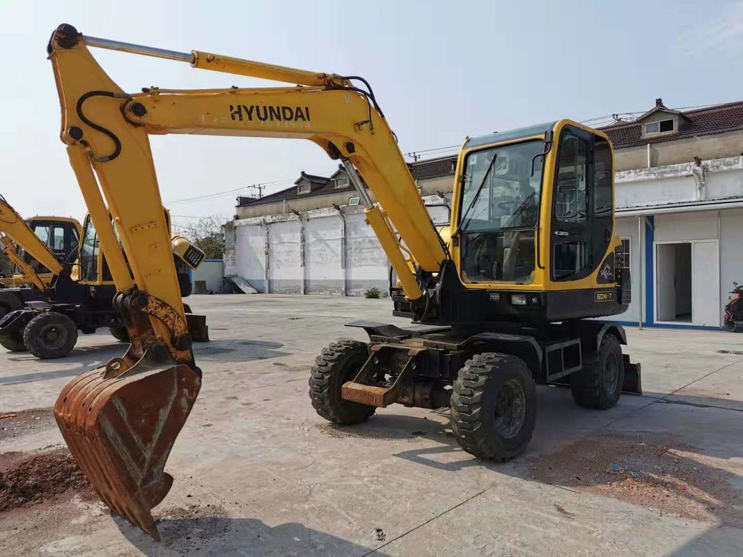 6 Ton İşlemeye Hazır Kore İthalatlı Hyundai R60-7 Kullanılmış Tekerlekli Kazıcı