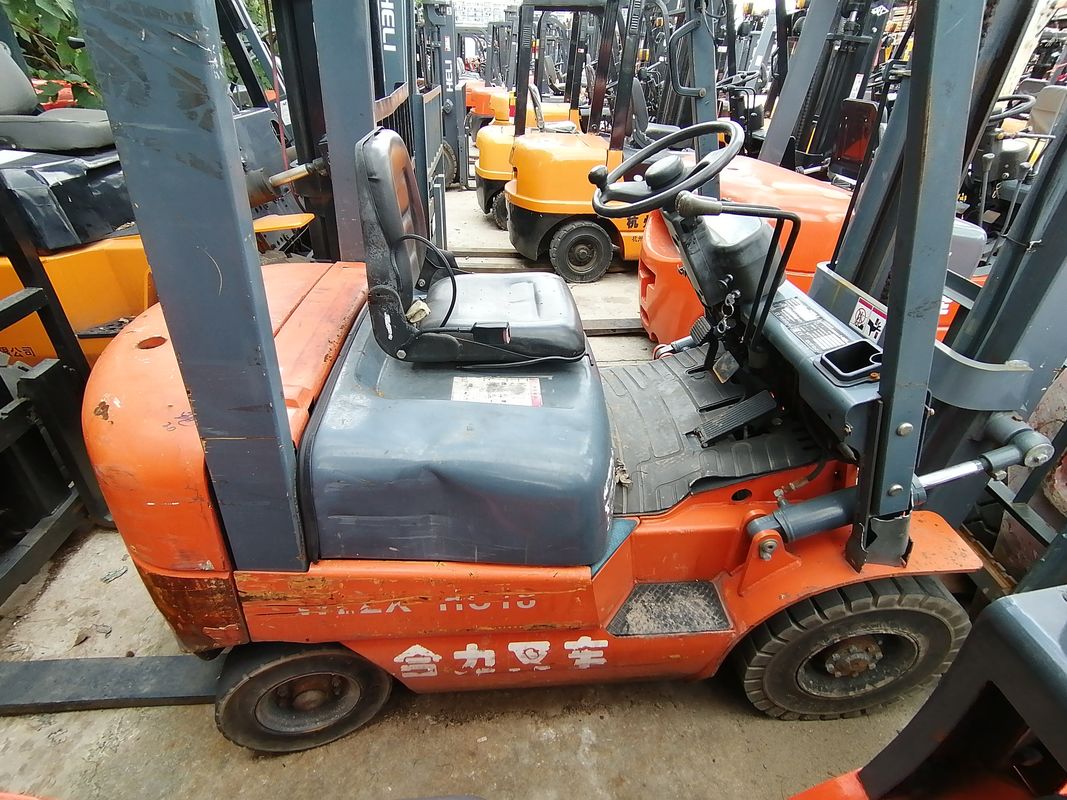 Kullanılmış kompakt elektrikli çatal kaldırıcı HELI CPCD15 Çatal kaldırıcı Motor gücü 1,5 ton