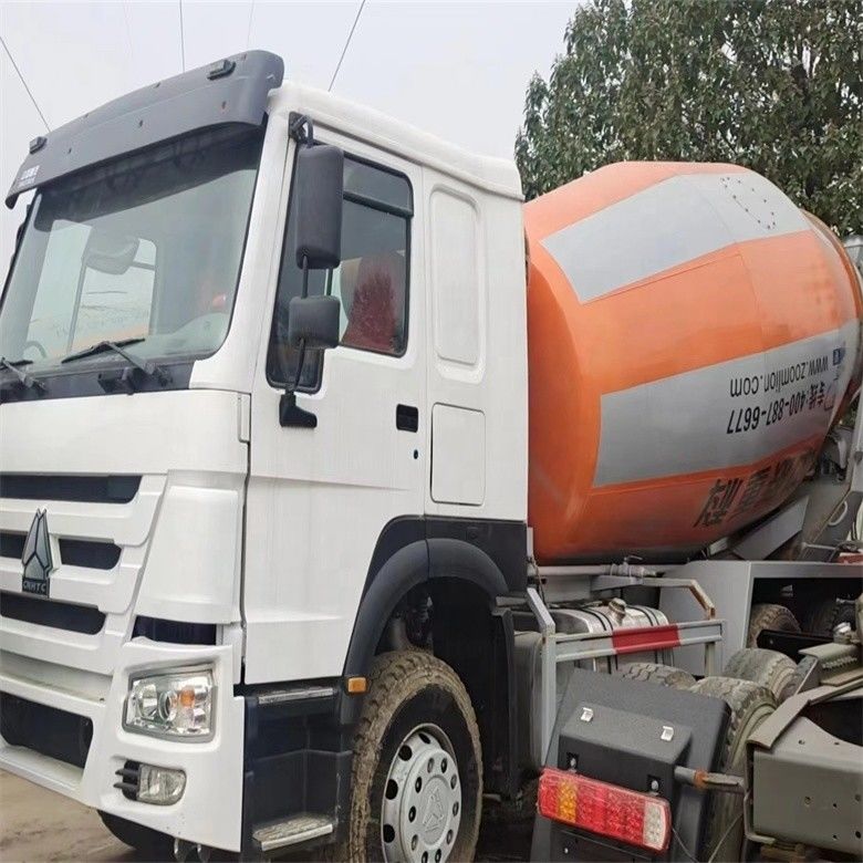 İnşaat İşleri 6*4 Howo Çimento Kamyonu Karıştırıcı 371 Hp 375hp Karıştırma Gücü