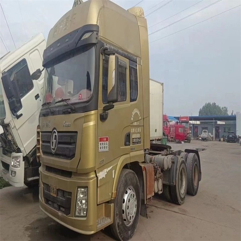 İkinci El Shacman 6 X 4 ADE X3000 Normal Sürücü Koltuğu ve El Şanzımanıyla