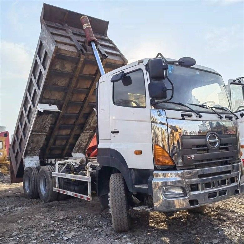İkinci el Japonya Hino Kullanılmış YUCHAI Motoruyla Çöp Kamyonları 2020 Çalışma Saatlerinde