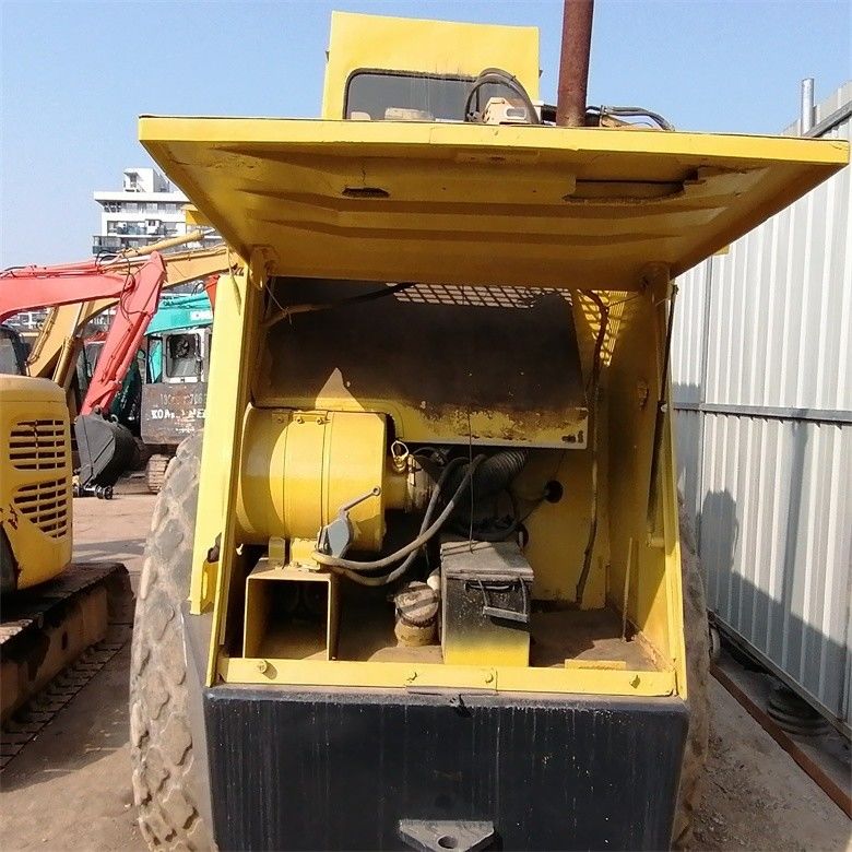 Dizel motorlu yol döşeme Bomag BW217D-2 Kullanılmış Tek Davul Koyun Ayak Hidrolik Yol Roleri