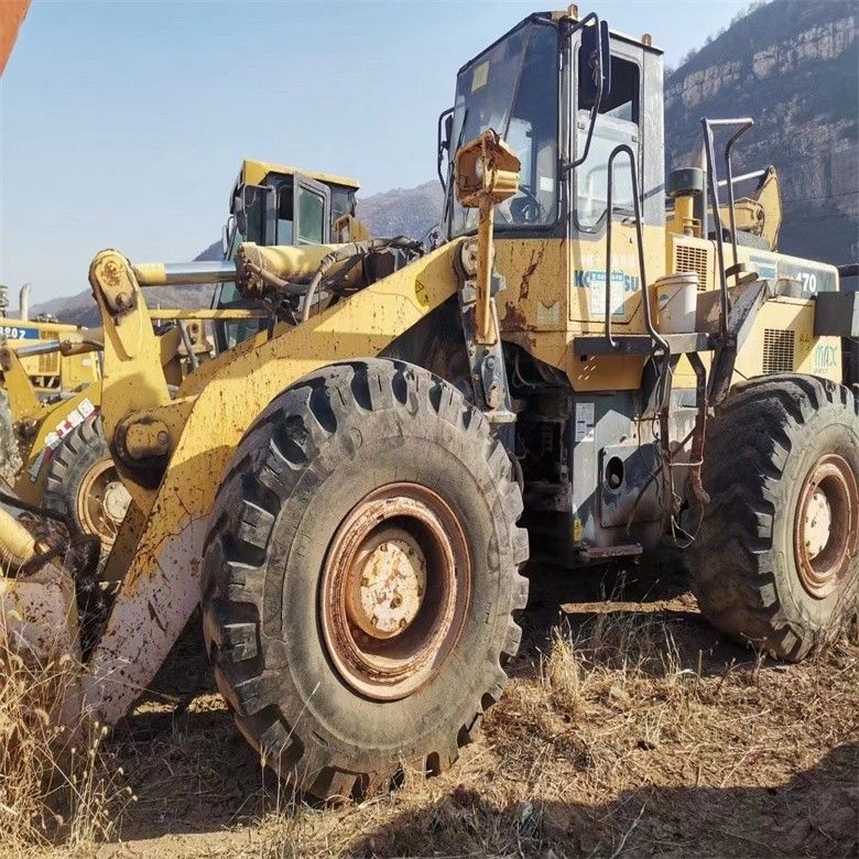 Mükemmel 2016 Komatsu WA470-3 Tekerlekli Yükleyici 6.5 M3 Kapasite 23 Ton Yükü Ucuz