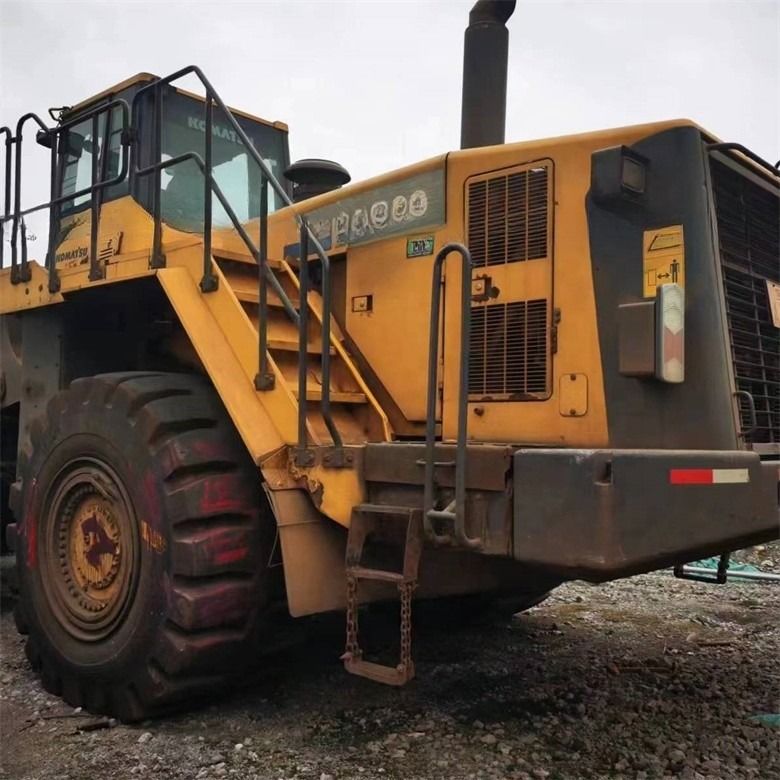 Perakende WA600-6 Kullanılmış Tekerlekli Taşıyıcı Komatsu WA600-3 İkinci El Taşıyıcı İyi durumda
