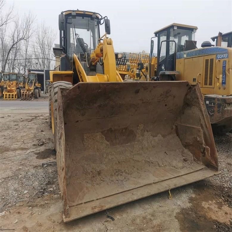 3106 mm Maks. Serbestleme Yüksekliği LIUGONG 850H İnşaat malzemeleri dükkanları için tekerlekli yükleyici