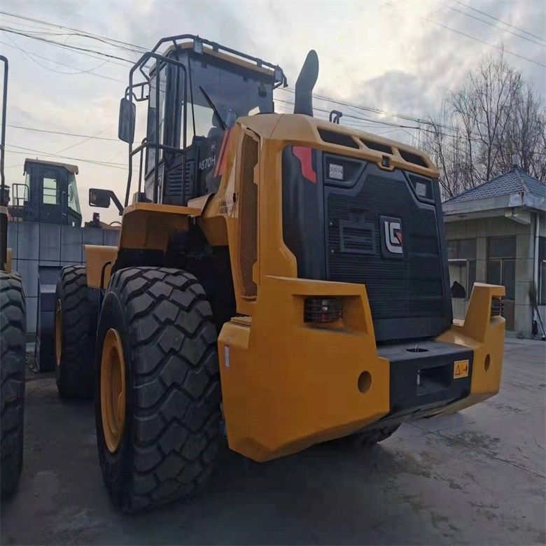 LIUGONG 870H 7 tonluk tekerlekli yükleyici, düşük çalışma saatleri ve orijinal hidrolik pompa