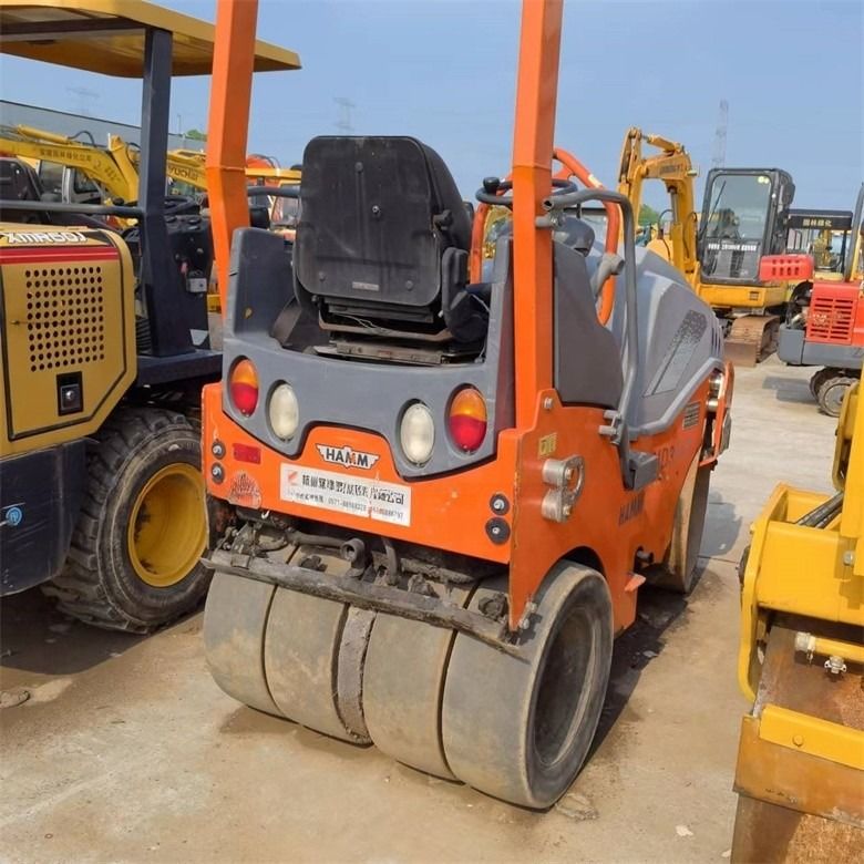 2.5 Ton Kullanılmış Hamm Roller Compactor HD35VT orijinal renkte 28KN heyecanlı kuvvetle