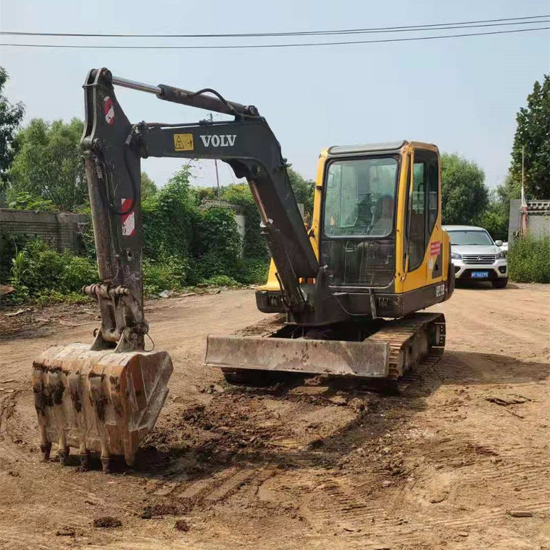 İsveç yüksek kaliteli Volvo EC55B PRO sürünen kazma makinesini neredeyse yeni kullanıyor