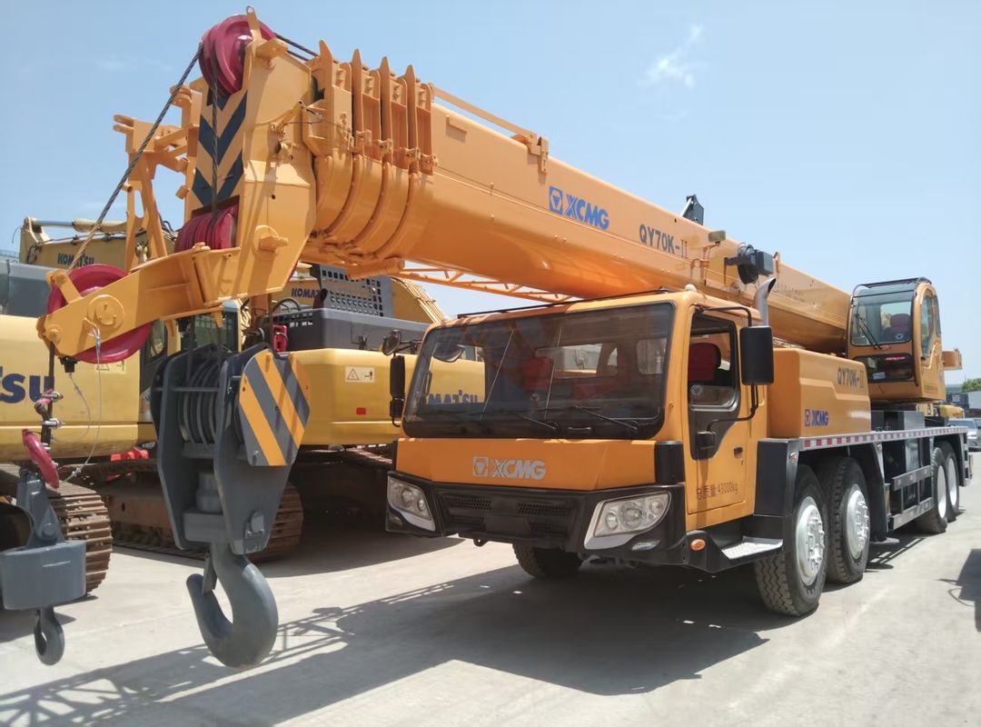 Satılık Kullanılmış XCMG 70 Tonluk Kamyonlu Vinç | Çin'den İhraç Edilen Güvenilir Mobil Vinç